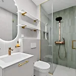 Historic Luxury With Ac, Garden And Parking Tallin