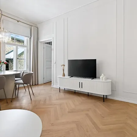 Appartement Historic Luxury Apartment With Free Parking And Garden *